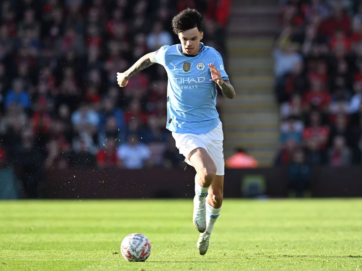 Manchester Siti O’Rayli bilan shartnomani uzaytirdi