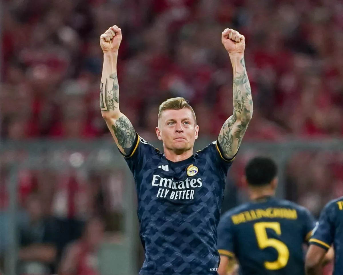 Kroos: Barselonada Inyigo Martines yetishmayapti