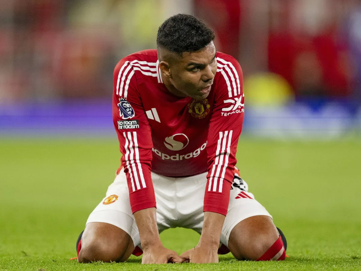 Manchester Yunayted Kazemiro bilan shartnoma uzaytirmoqda